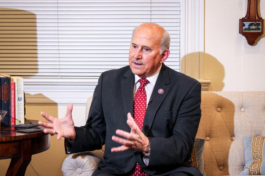 Republican Lawmakers Question Attacks on Ivermectin as COVID-19 Treatment