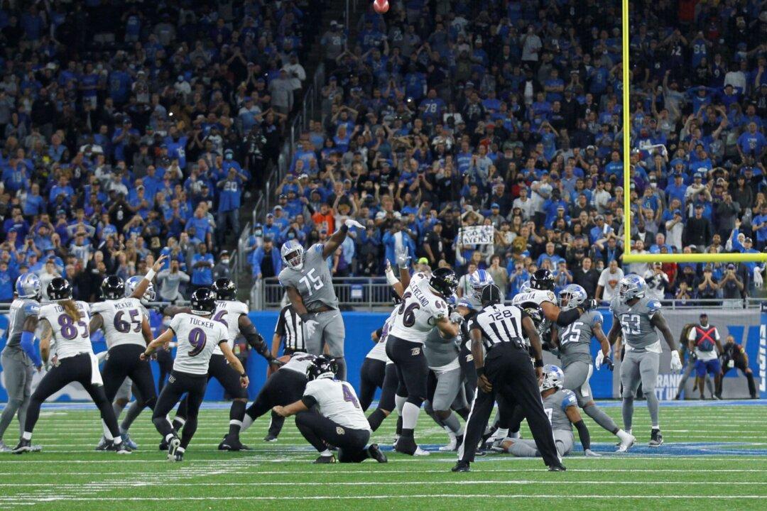 NFL’s Greatest Toes on Turf Off to Memorable Start in ‘21