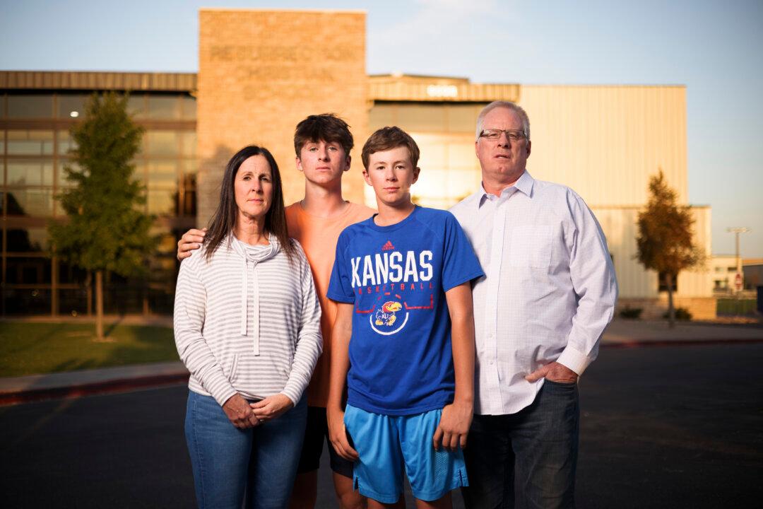 Mask Up or Shut Down: Colorado School Given Ultimatum Over Mask Mandate