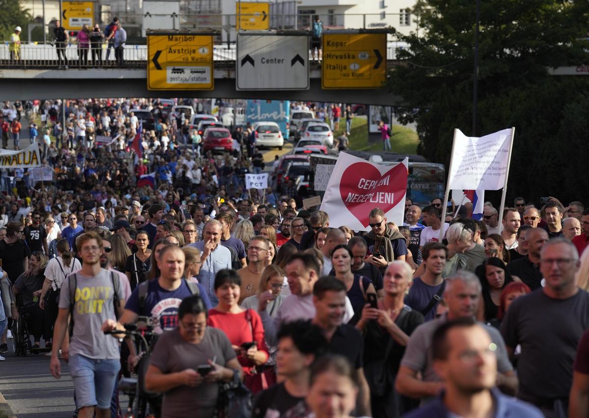 Slovenia Halts J&J Vaccine After Young Woman’s Death; Mass Protest Erupts in Capital