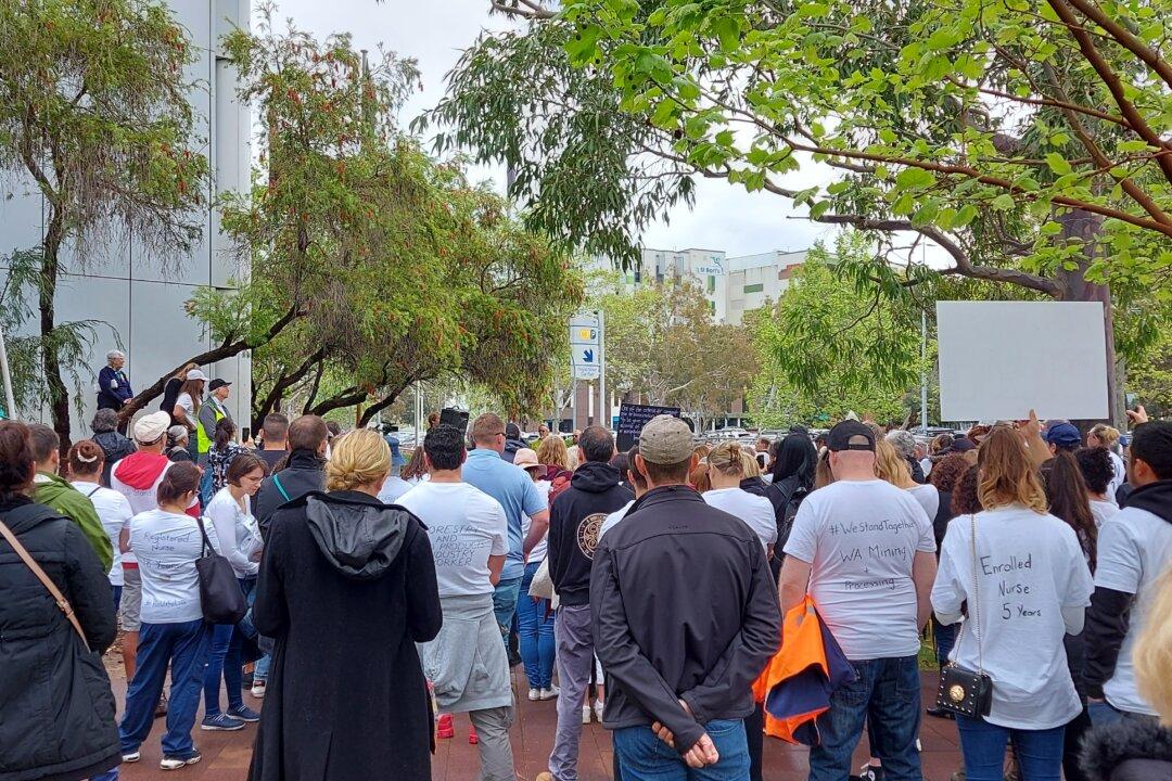 West Australians March Against No Jab, No Job Mandate For Health Staff