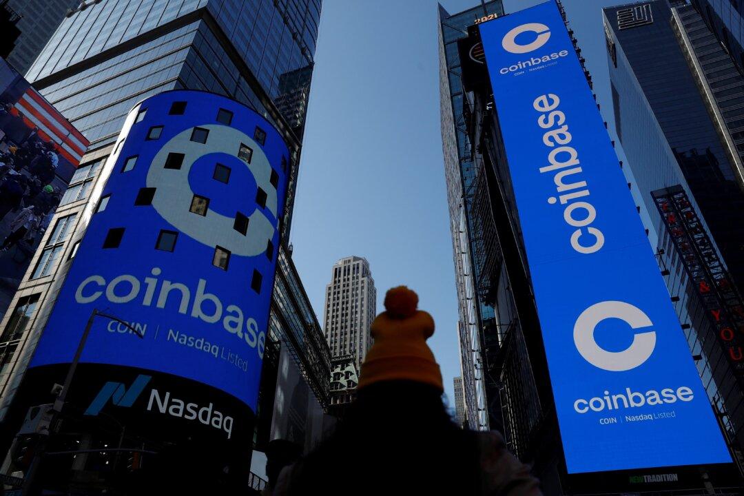 You Ask, We Analyze: Why Coinbase Stock Looks Set For Continuation