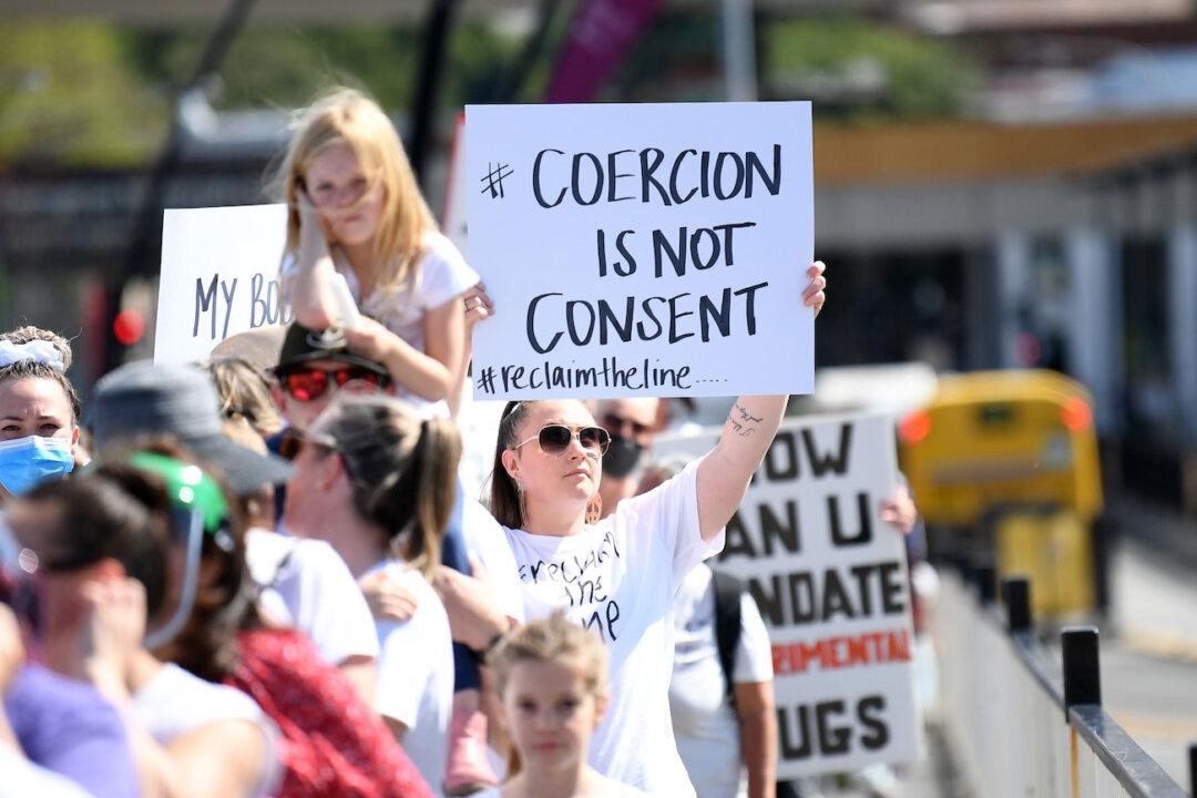 Pfizer Dismisses Concerns Over Vaccine Mandates, Says No Australian Was Forced