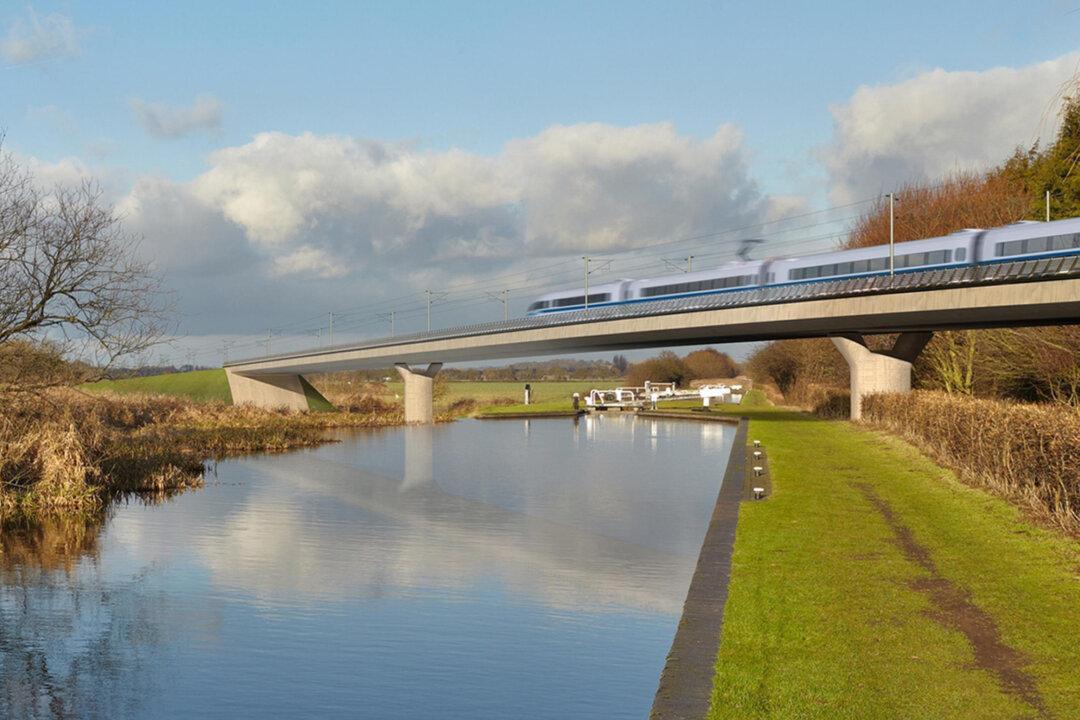 Quick Sale of Land Safeguarded for HS2 Is a ‘Mistake,’ Warns Infrastructure Chief