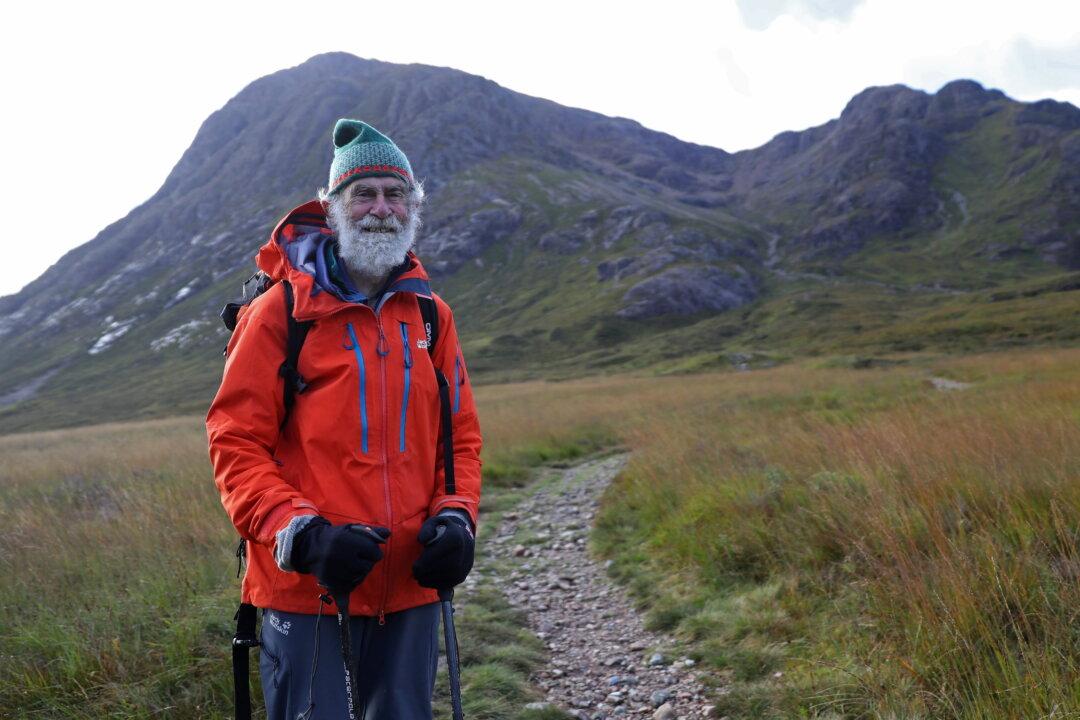 Meet the 81-Year-Old Climbing Scottish Mountains for His Sick Wife