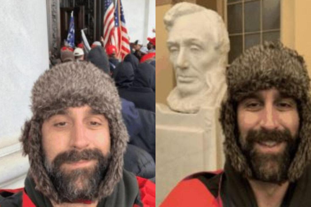 Man Who Breached US Capitol Sentenced to 45 Days in Jail