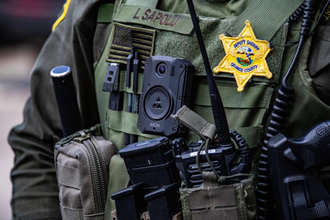 Southern California Authorities on the Lookout for Christmas Thieves