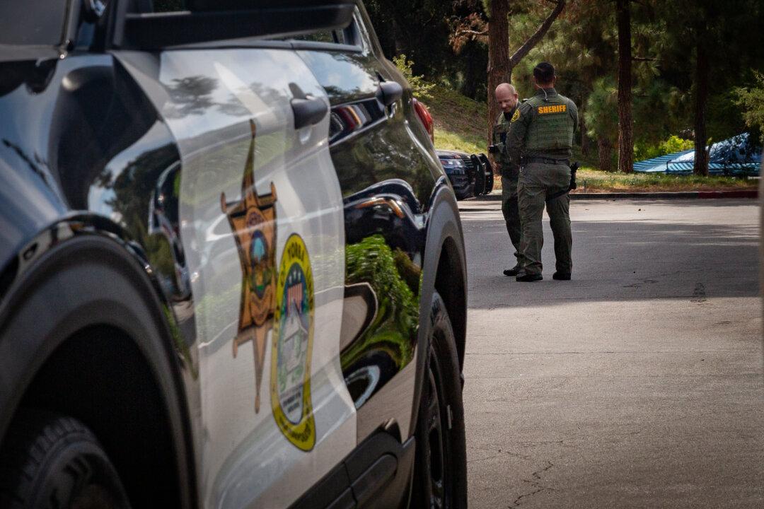 Man Arrested in Stabbing Death of Girlfriend in Stanton