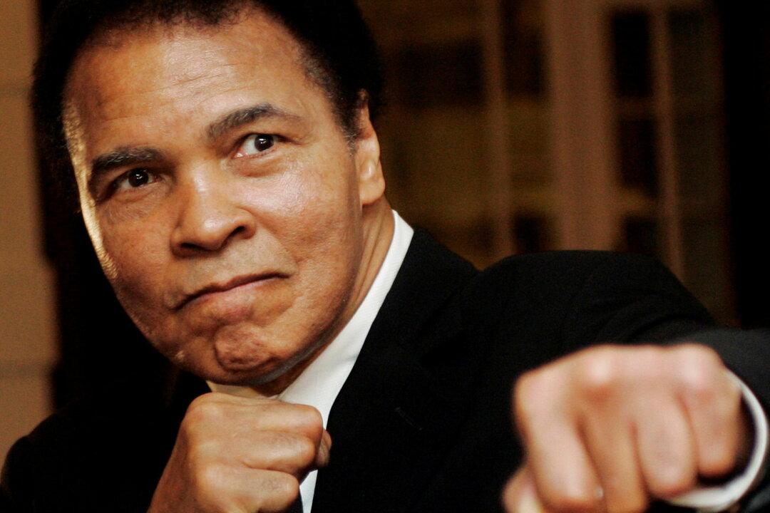 Muhammad Ali Sketches Fetch Knockout Prices at NY Auction