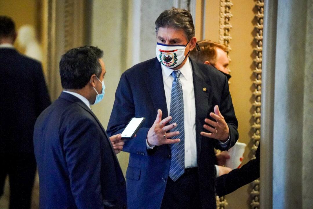 Manchin Says Democrats Should Use Reconciliation to Raise Debt Limit, Countering Biden