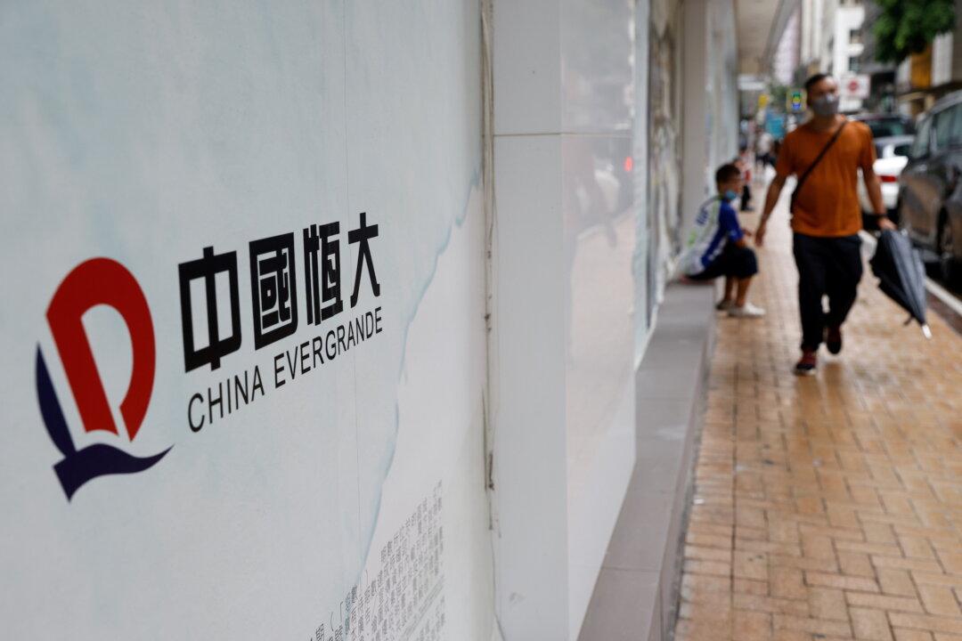 Hong Kong Property Agencies Suing Evergrande to Recover Commissions