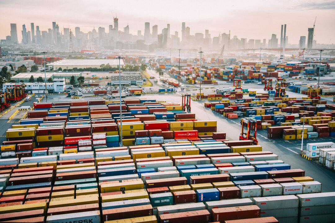 Port Strikes in Australia Halted After 2 Positive Cases of COVID-19 Detected