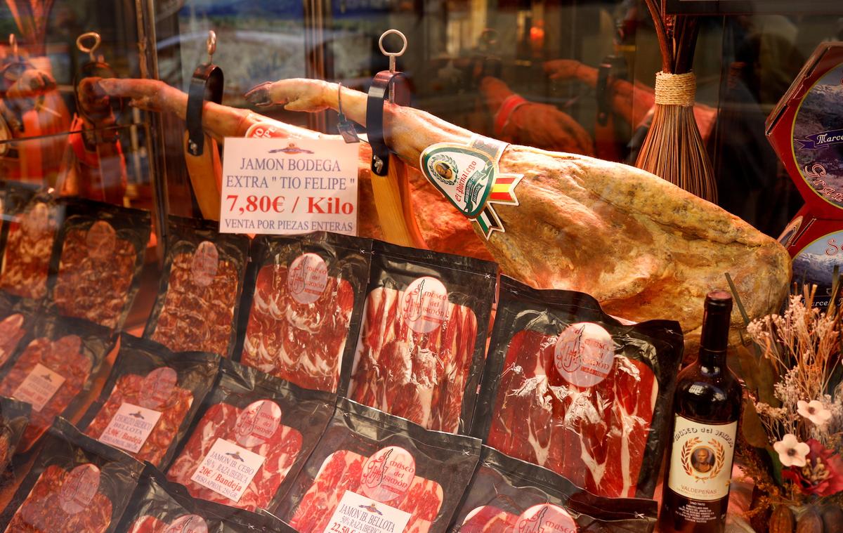 From Bratwurst to Jamon: EU Pork Sector Crown Shifts to Spain