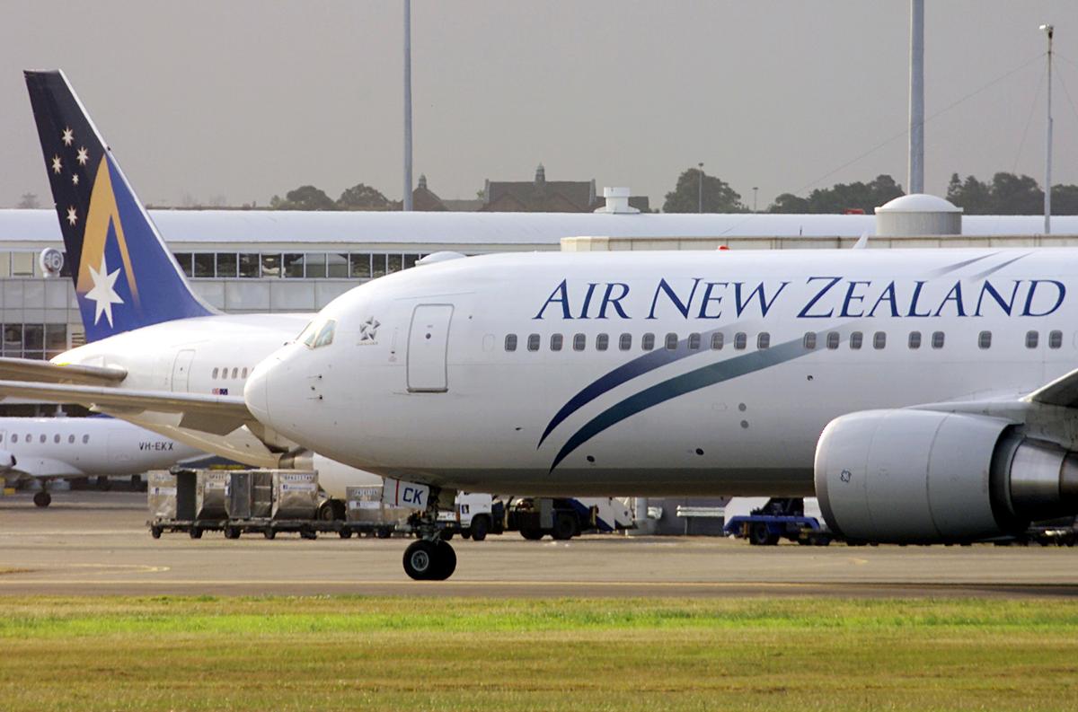 Air New Zealand Rehires 720 Former Staff as Flights to Australia and New York Take Off