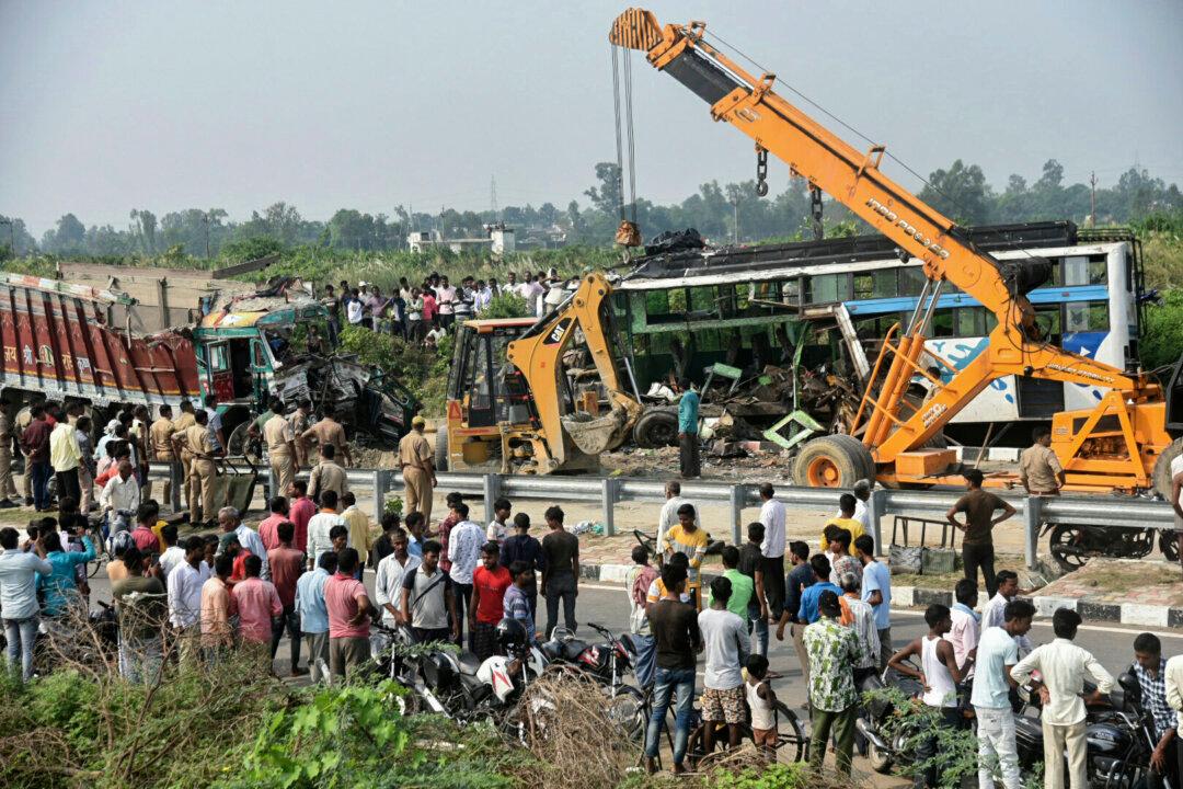 12 Dead in India After Bus Swerves to Avoid Stray Cattle