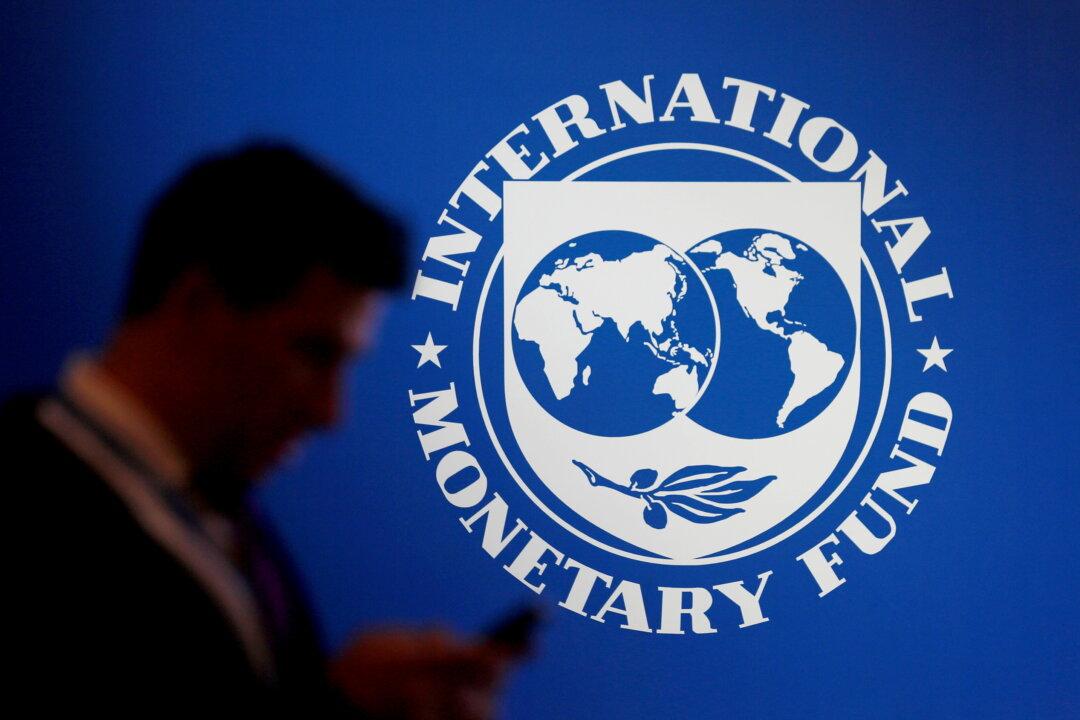 US Inflation Highest Among OECD Countries; Global Debt Hits Record $226 Trillion