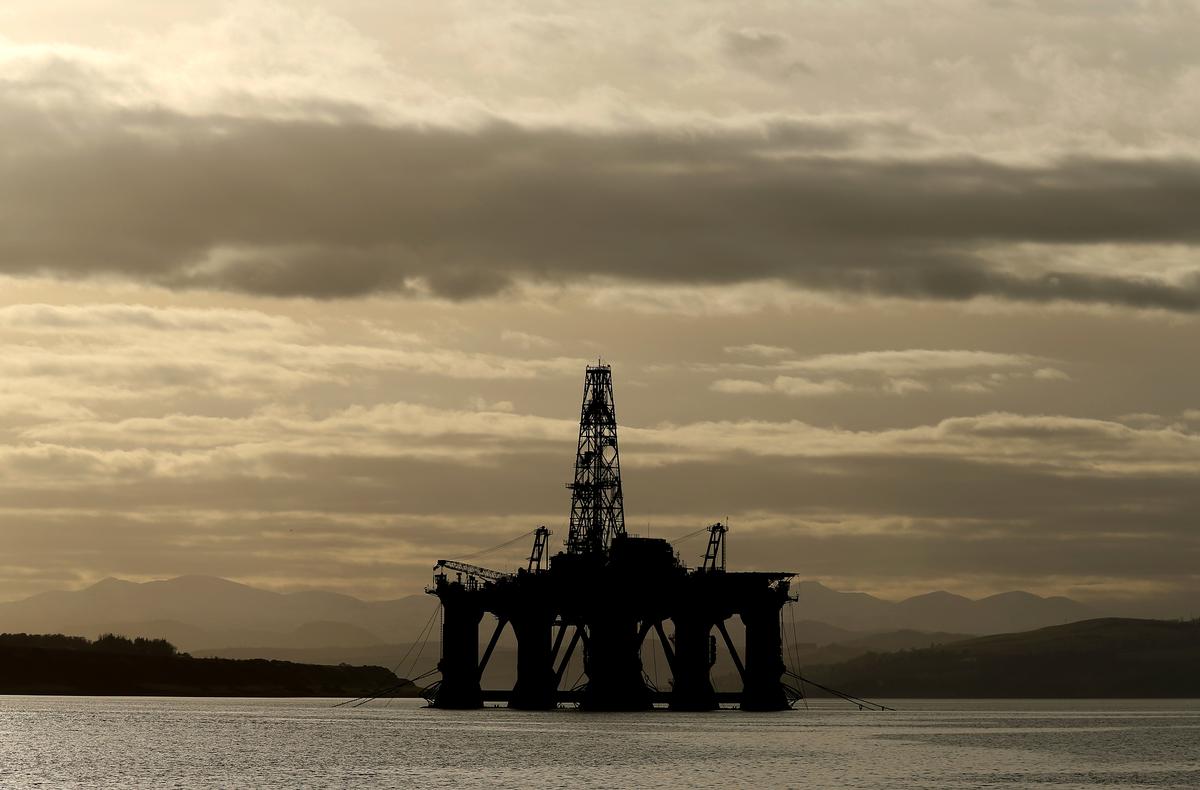Labour Plan to Block All New North Sea Oil Projects Could Cost Scotland £6 billion Say Conservatives
