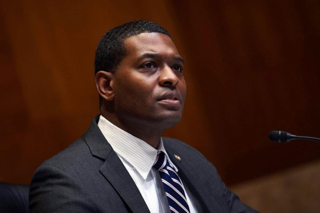 EPA Didn’t Report $7 Billion in 2022 Total Spending as Law Requires: Watchdog