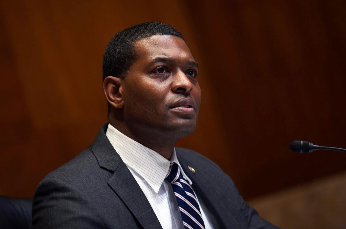 EPA Didn’t Report $7 Billion in 2022 Total Spending as Law Requires: Watchdog