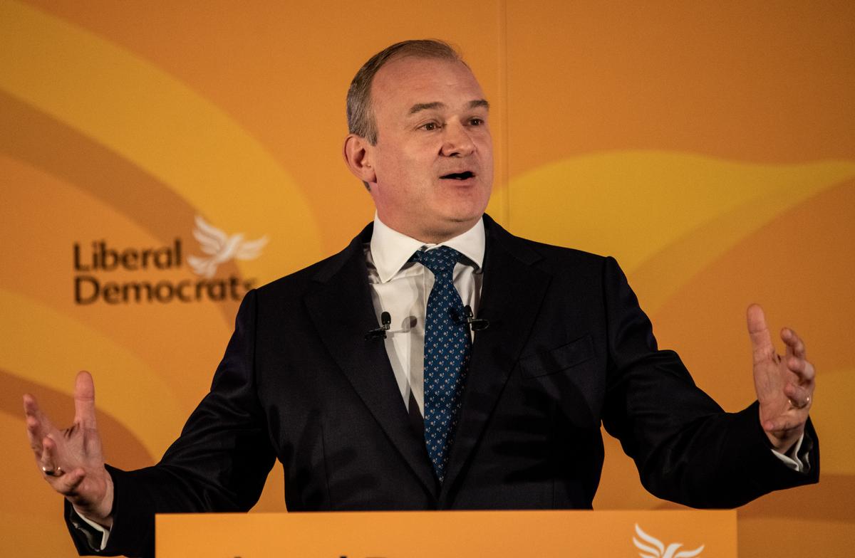 Vaccine Passports ‘Unworkable, Expensive, Illiberal’: UK Liberal Democrats