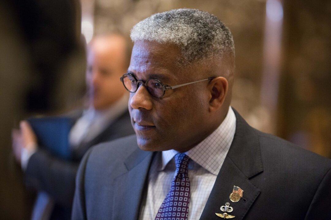 Republican Texas Gubernatorial Candidate Allen West Hospitalized With COVID-19