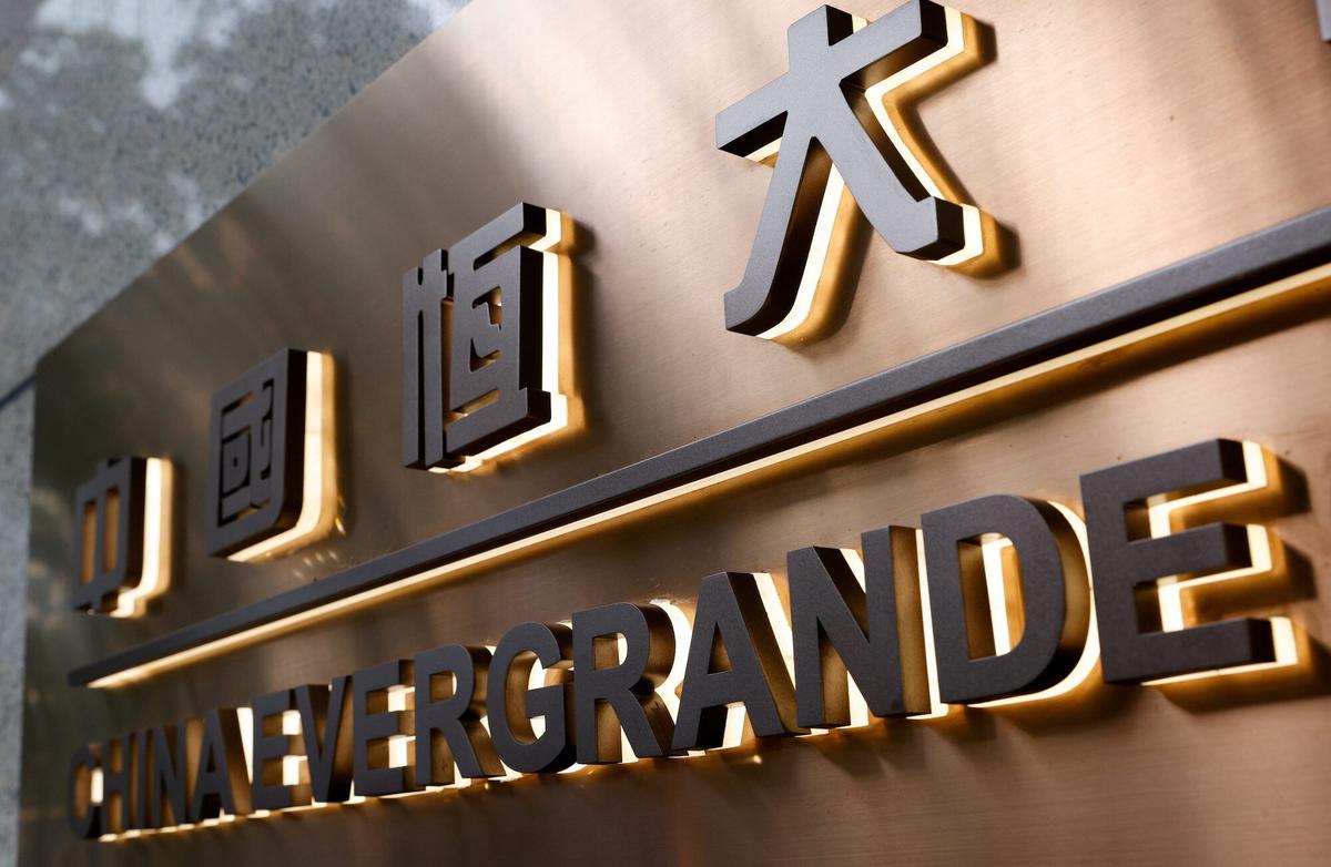 Festering Evergrande Contagion Worries Push China Spreads to Record