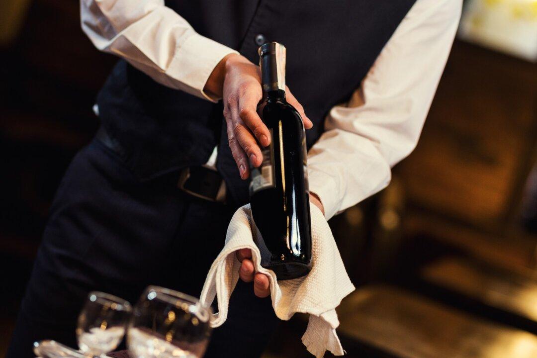 Wine Waiters: Tales and Tips