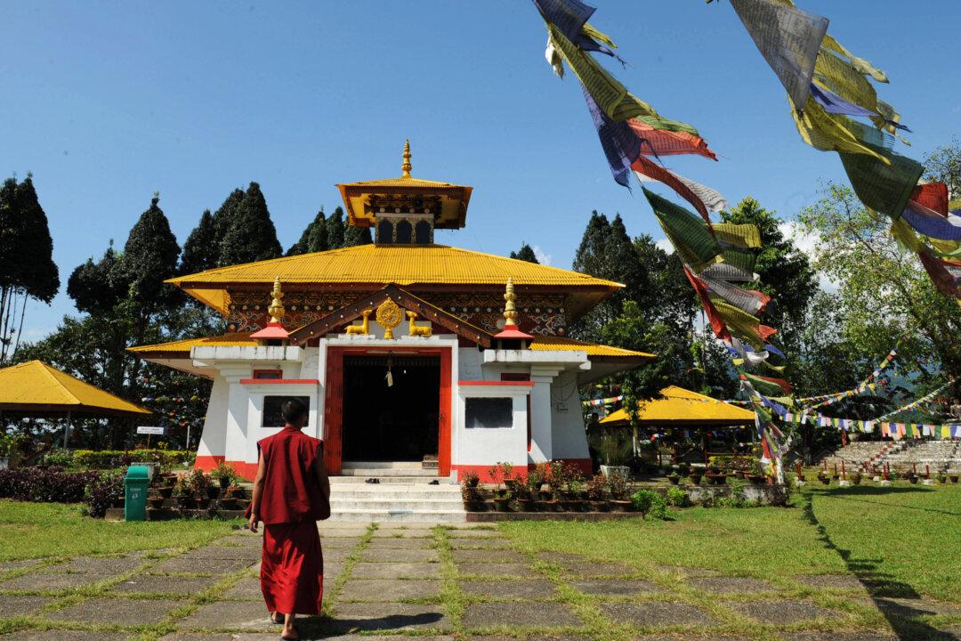 Chinese Regime’s ‘Reincarnation Politics’ Is Linked to Border Clashes With India: Expert