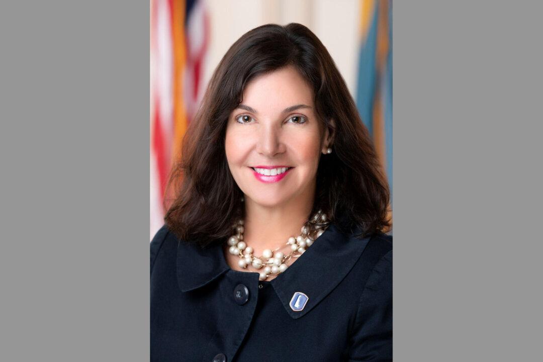 Delaware State Auditor Indicted on Corruption Charges