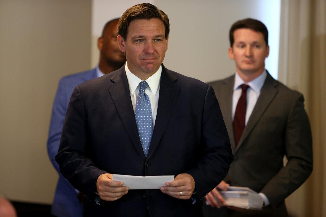 Florida Hospital Immunity Legislation on DeSantis’s Desk Amid Growing Calls for Veto