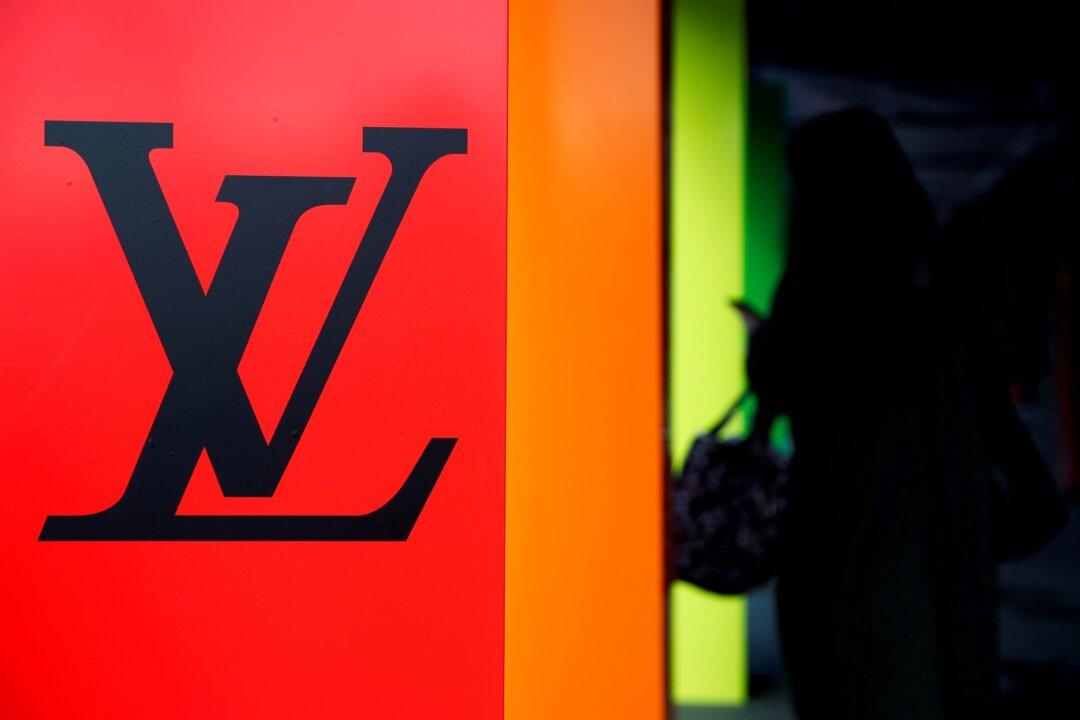 French Luxury Goods Groups’ Shares Hit by Weak Chinese Data