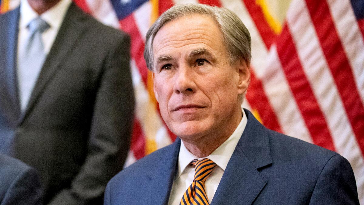 Texas Governor ‘Accelerates’ Busing of Illegal Immigrants to New York City