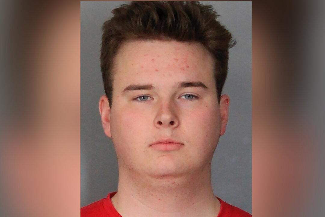 Delaware Student Found Unresponsive in Prison Cell, Dies