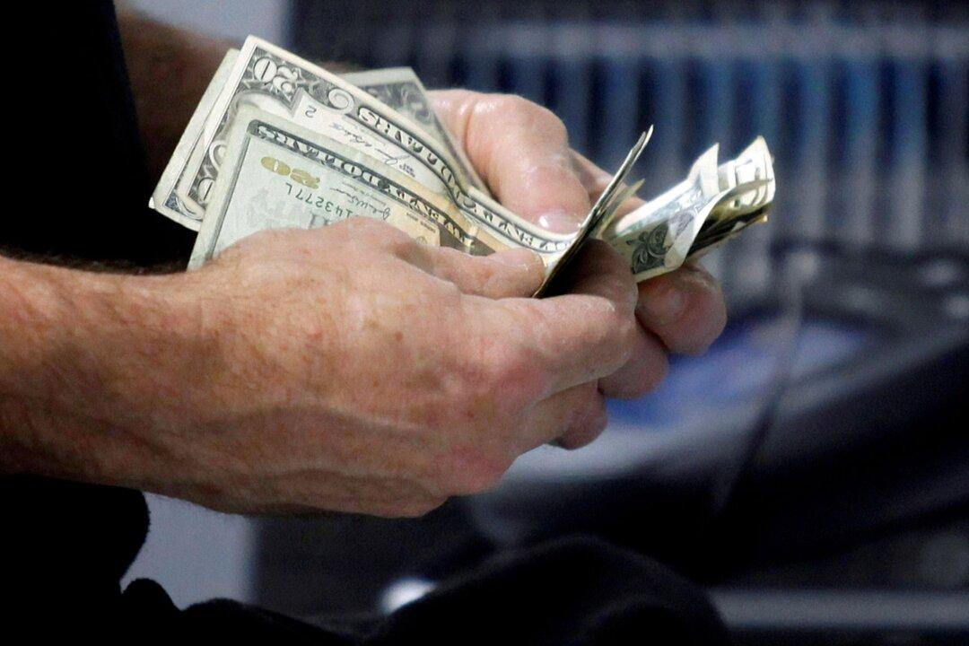 Half of Americans Didn’t Save During Pandemic, Leaving No ‘Savings Cushion’ Amid Recession Fears