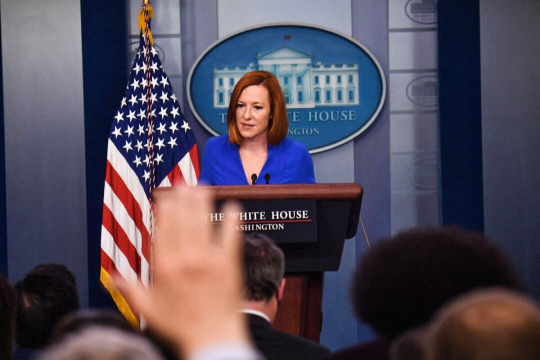 White House Press Secretary Says She'll Be More Careful After Being Accused of Violating Hatch Act