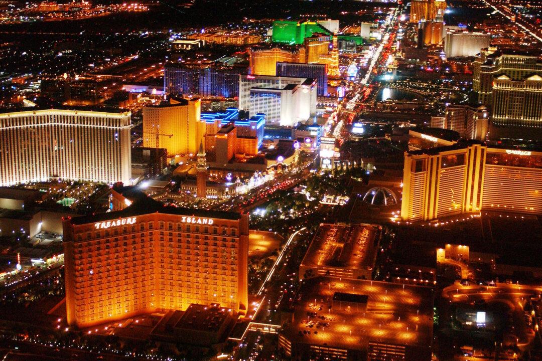 Las Vegas Hospitality Workers Become Latest Major Union to Authorize Strike Action