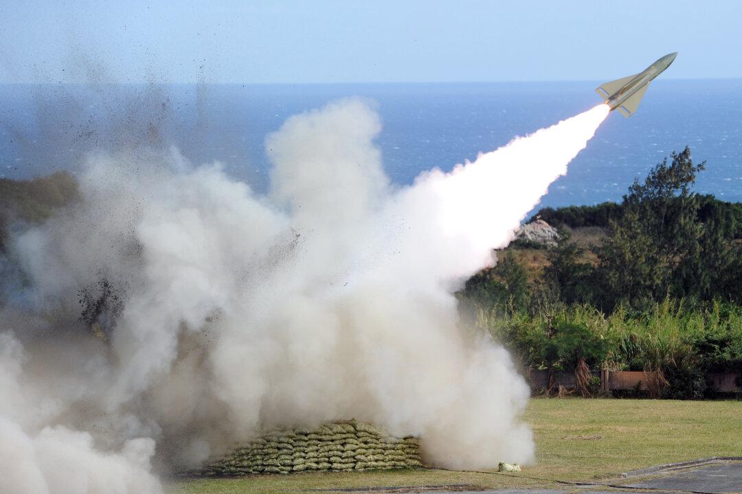 US Approves $138 Million in Foreign Military Sales to Bolster Ukraine’s Hawk Air Defense System