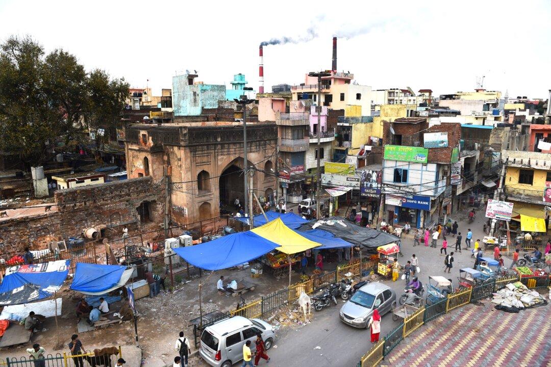 Rising Price of Imported Coal Sparks India’s Biggest Electricity Crisis