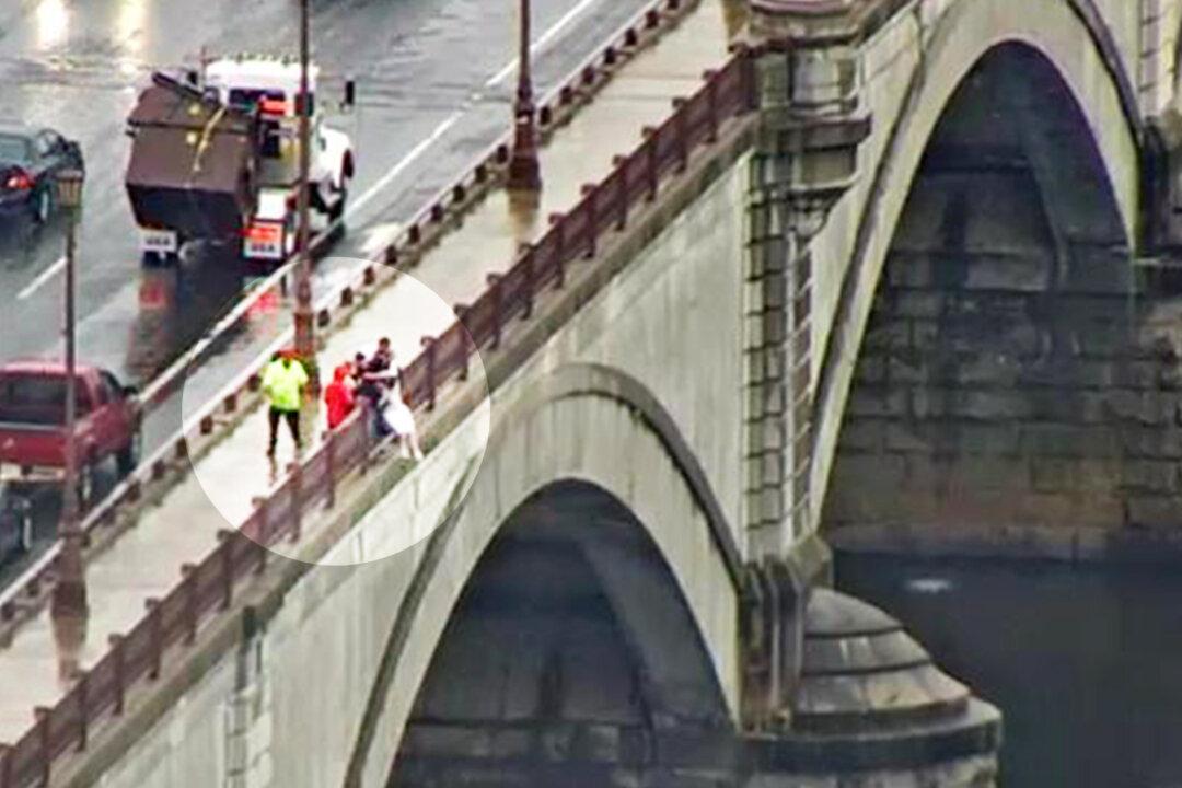 Good Samaritans Rescue Distressed Woman Preparing to Jump From Bridge in Massachusetts
