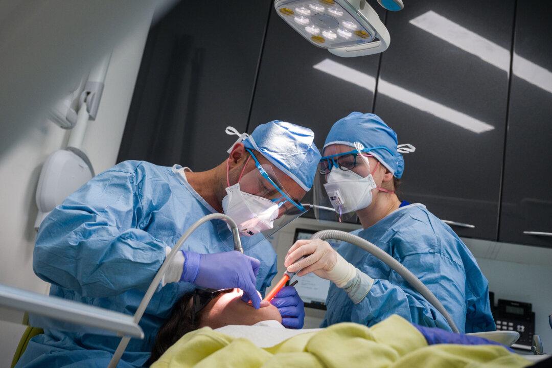 ‘Unprecedented Backlog’ of Dental Appointment After Lockdown: Watchdog, Union Say