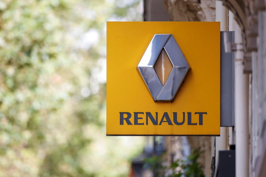Chip Crunch to Cut Renault’s 2021 Output by 500,000 Cars
