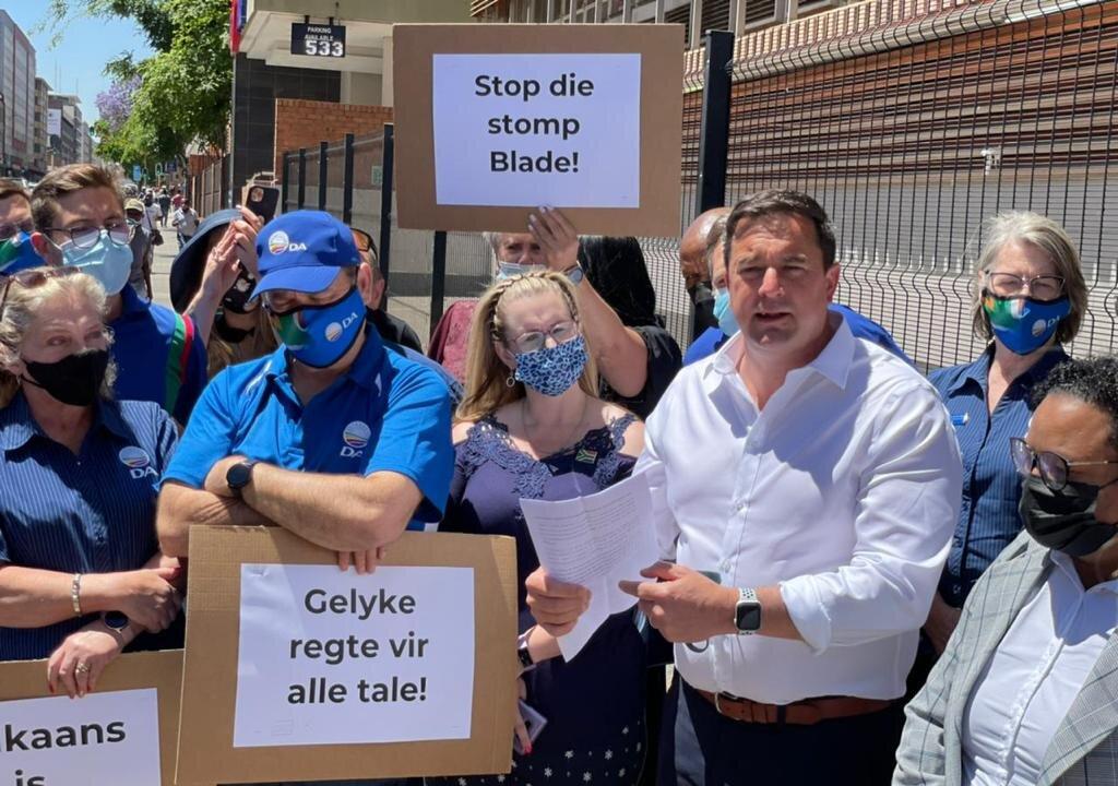 Language War Inflames South Africa Elections