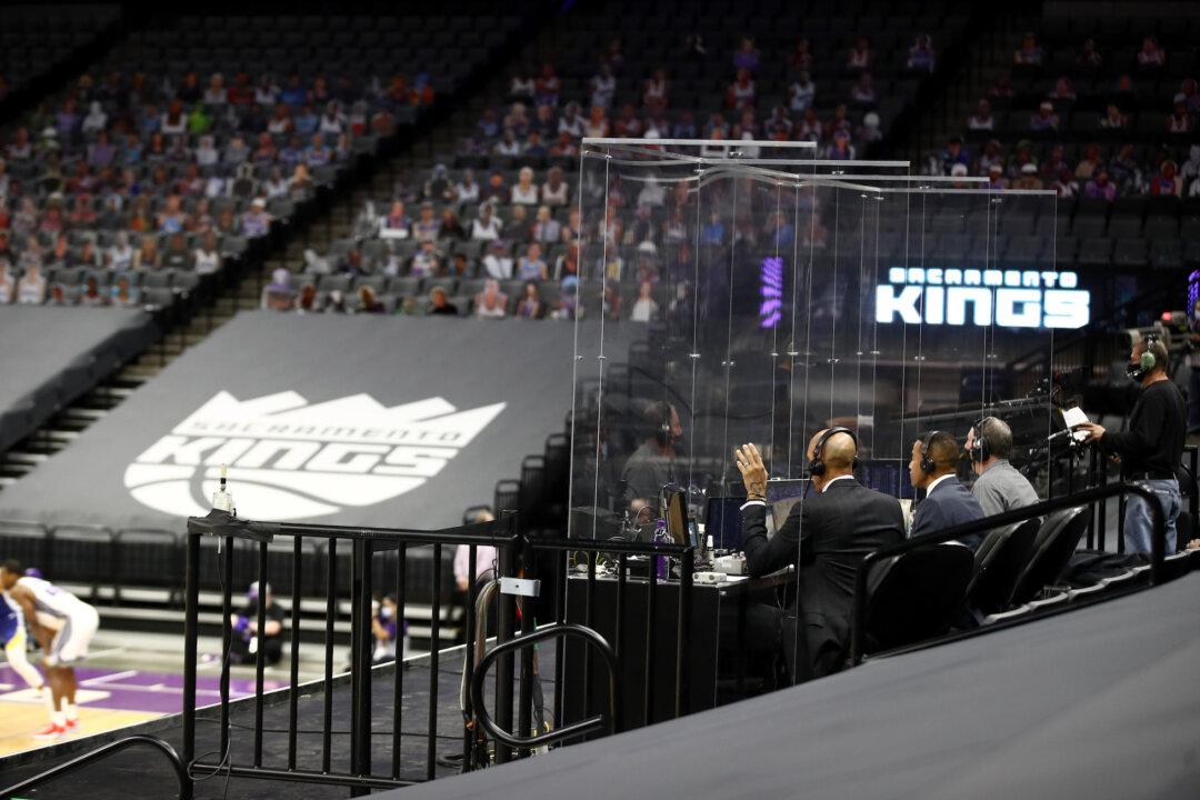 Former NBA Announcer Sues Sacramento Radio Group for Wrongful Termination