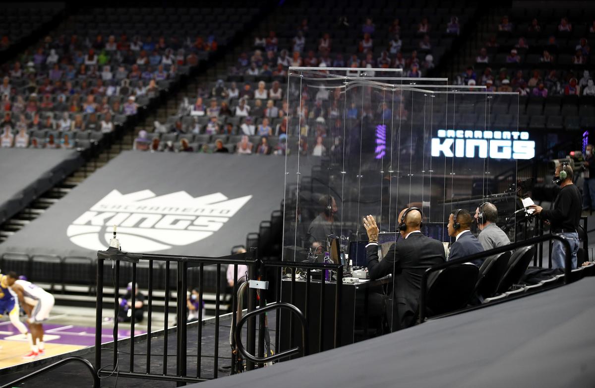 Former NBA Announcer Sues Sacramento Radio Group for Wrongful Termination