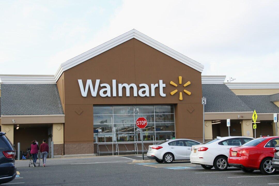 Walmart Analysts Break Down Q3 Earnings: ‘Well-Positioned to Gain Market Share’