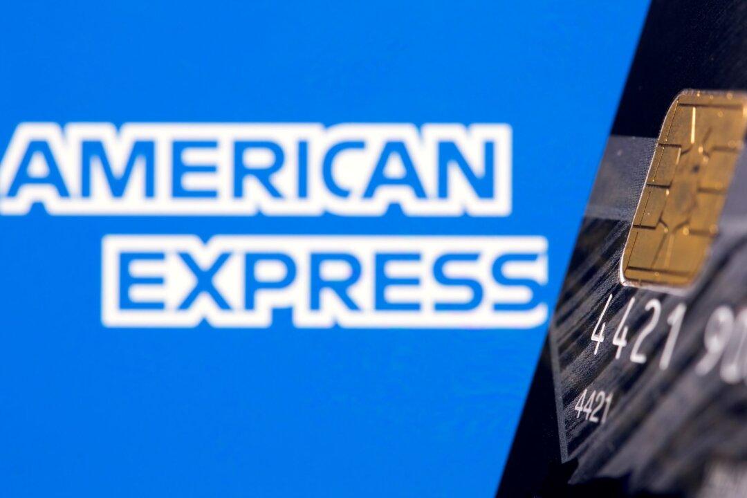 AmEx Touts Appeal Among Young Users After Profit Beats on Spending Recovery