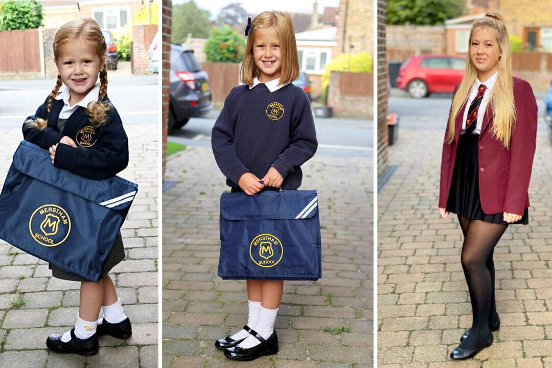 Proud Mom Takes Identical Pictures of Her Daughter on First Day of School for Over 10 Years