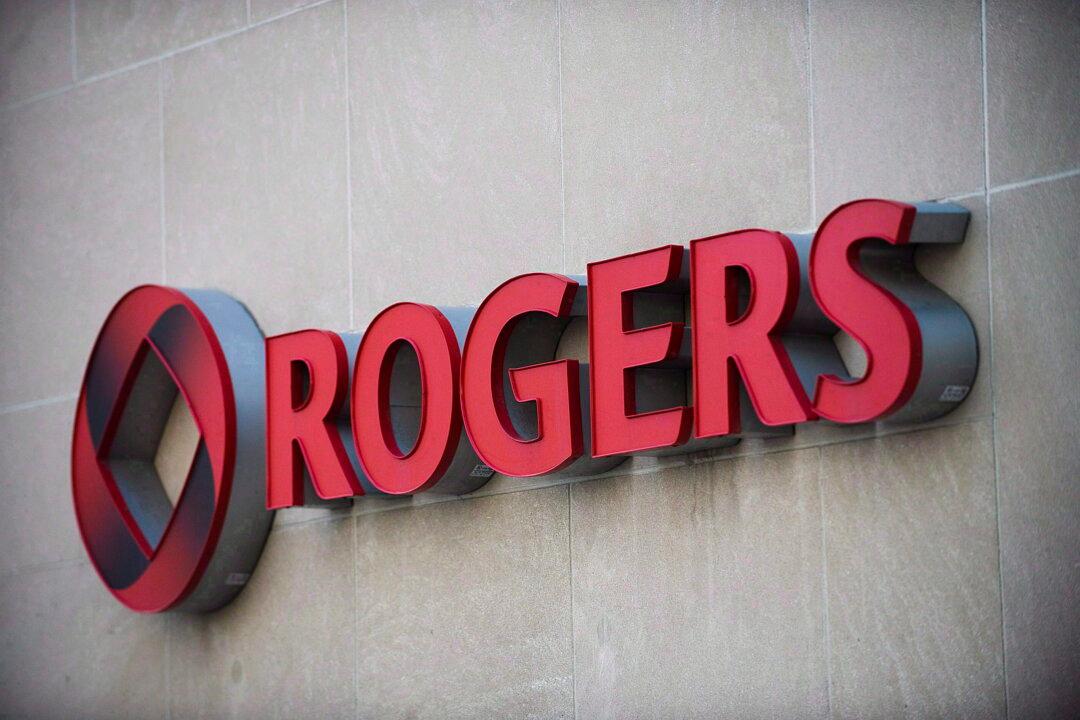 Champagne’s Rogers-Shaw Decision to Come ‘Only After’ There’s Clarity in Legal Battle