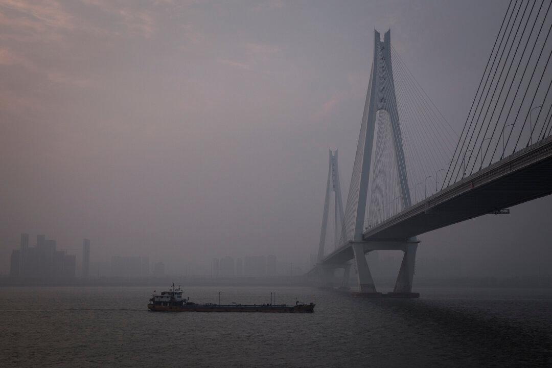 Police in Wuhan Search for a Man Who Killed 7, Including Local Official and His Family