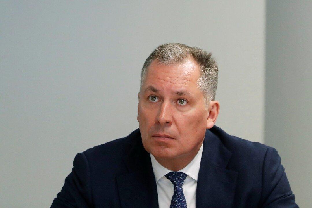 Russian Olympic Chief Says Young Unvaccinated Athletes Not Expected to Quarantine